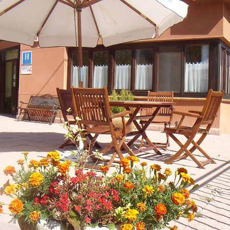 Hotel Valdevecar Albarracín Kültér fotó