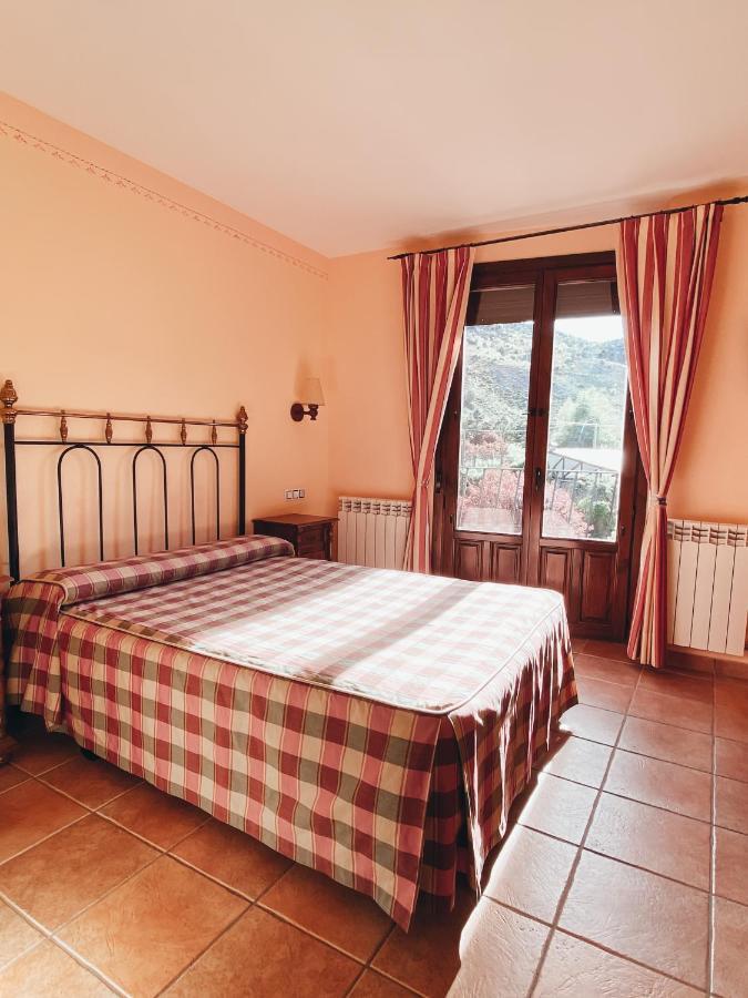 Hotel Valdevecar Albarracín Kültér fotó
